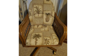 Set Of Four Beautiful Chairs